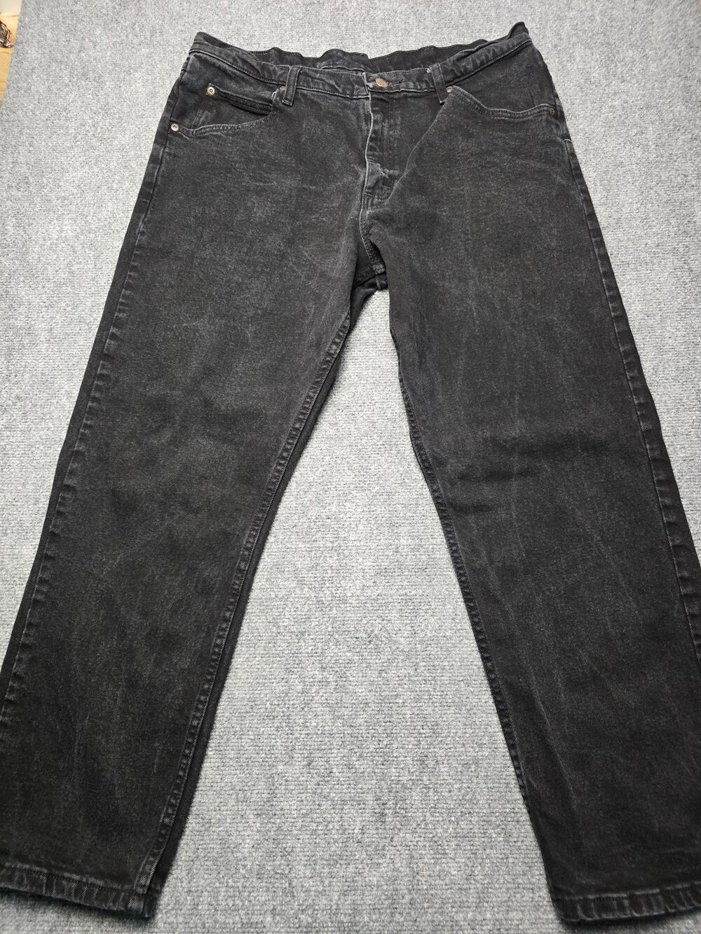 Wrangler Premium Quality Black Jeans Men's 36x29 Straight Leg Workwear